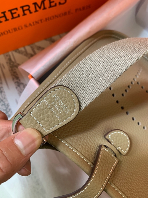 エルメス バッグ 激安着用イメージ
